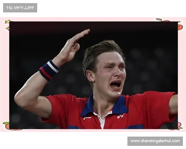 安赛龙在澳大利亚公开赛上精彩反手抽球得分展现出非凡技巧